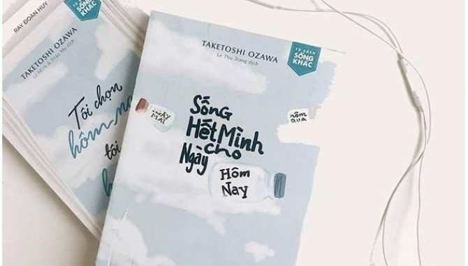 Sách sống hết mình cho ngày hôm nay